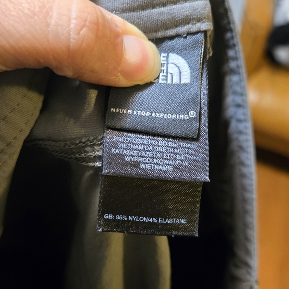 North Face Bridgeway style pant size 4 - Picture 3 of 3
